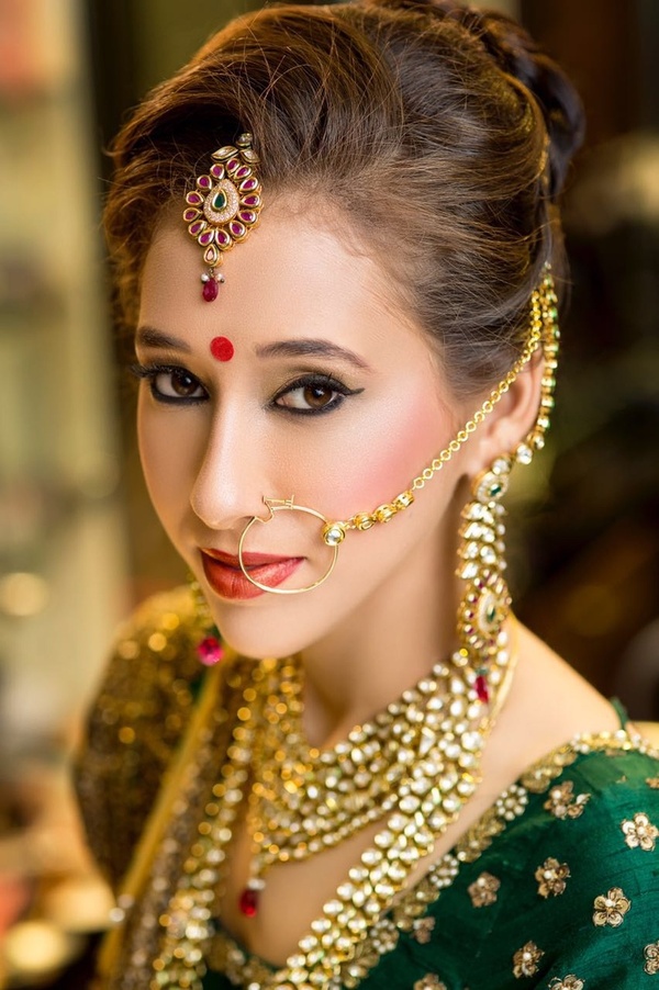 Bridal makeup detail