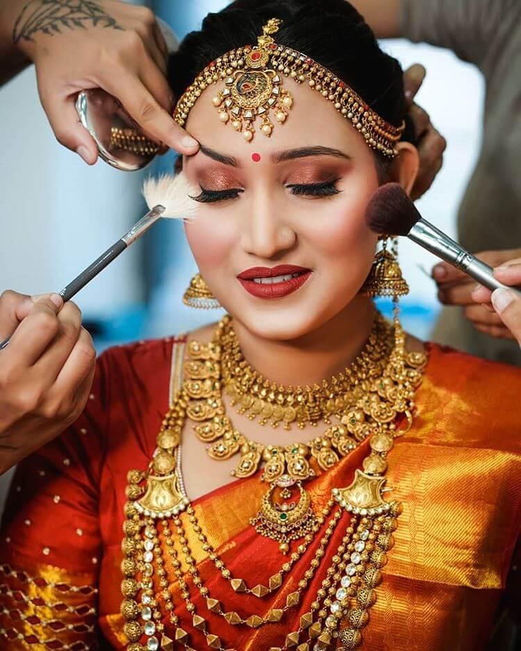 Makeup artistry detail